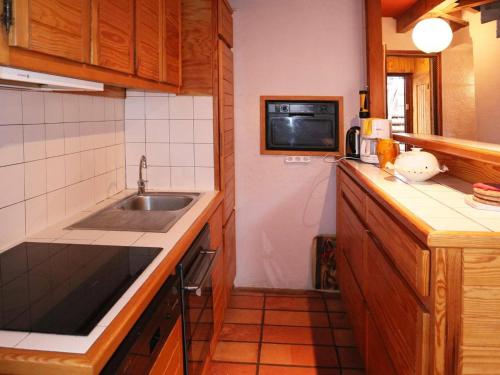 Chalet Les Orres, 5 pièces, 12 personnes - FR-1-322-360 gîte à louer Les Orres Station