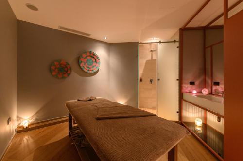 303649232 Miamar Luxury Hotel & Spa