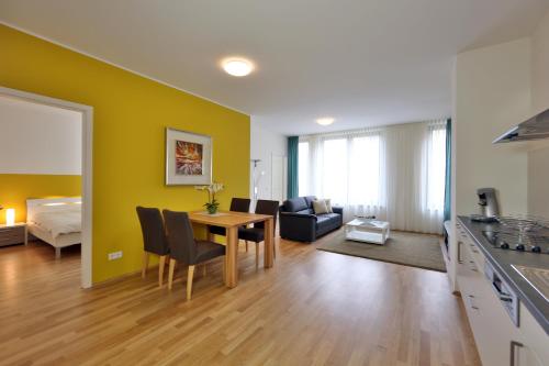 Business Suiten - image 9
