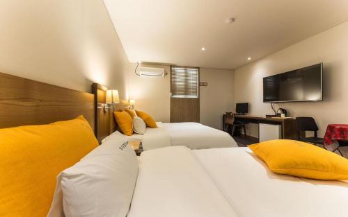 hotel photo
