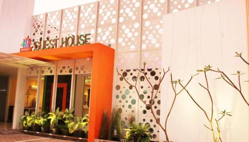 bintang tiga guest house