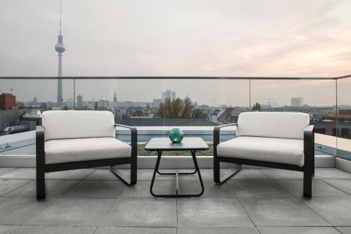 AMANO HOME Apartments - image 5