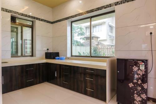 Glory Villa With Swimming Pool On Terrace 4Bhk
