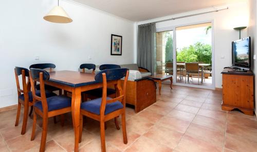Insotel Cala Mandia Resort - image 13