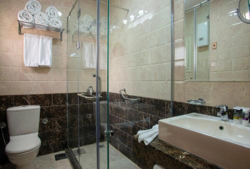 2 bedrooms, 3 beds