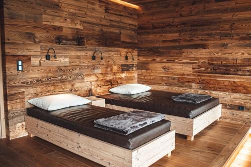 Hotel Chalets Grosslehen - image 2