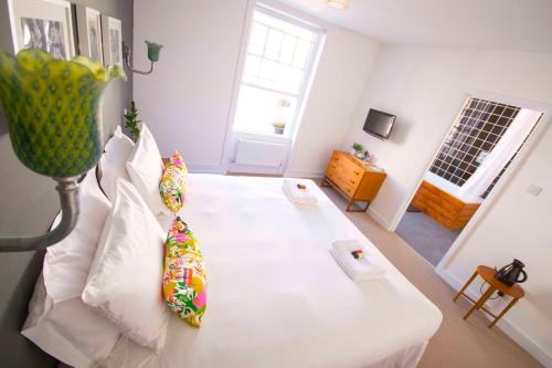 Dog and Whistle Pub in Hertford