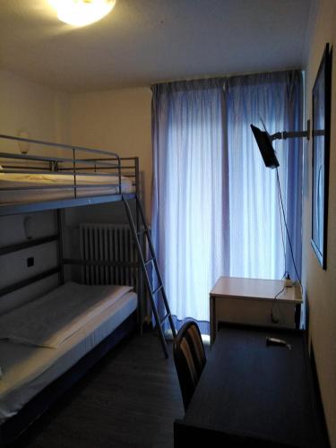 Hotel Berliner Hof - image 12
