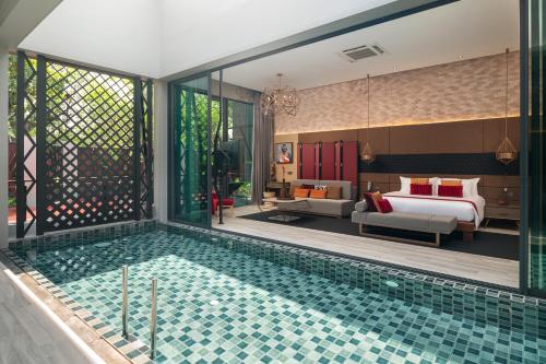 Ruby Three-Bedroom Pool Villa image 7