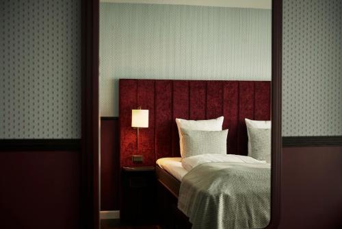 WIDE Hotel - image 2