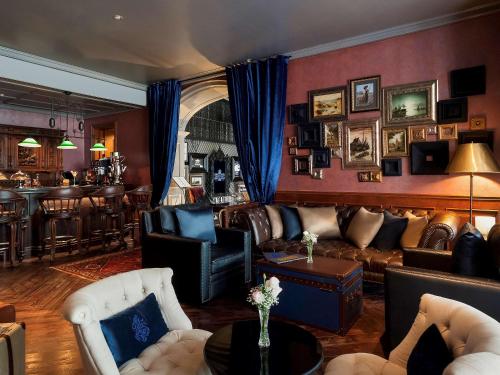 Bar/lounge, Hotel Muse Bangkok Langsuan - MGallery Collection in Bangkok