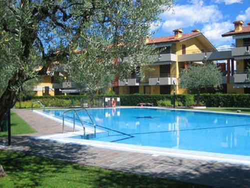 DISCOVERY FLAT with pool & bikes, Sirmione (zdjęcie 3)