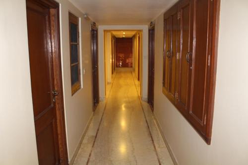 ホテル H R パレス