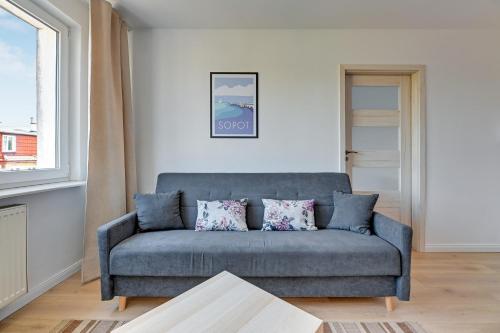 One-Bedroom Apartment image 8