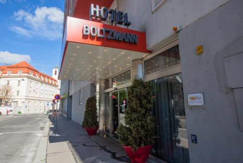 Hotel Boltzmann, Wien bei Wilfersdorf