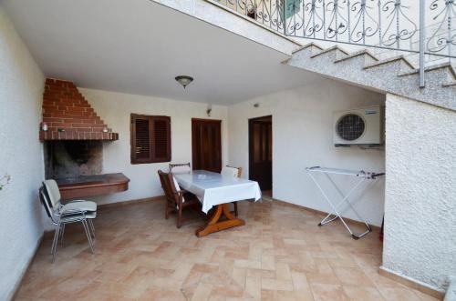 Jela Rooms and Studio 5