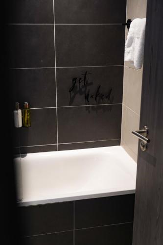 Great North Hotel - image 10