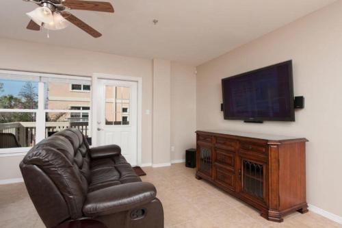 Star Beachside Marlin Cottages 7 by Padre Island Rentals - image 4
