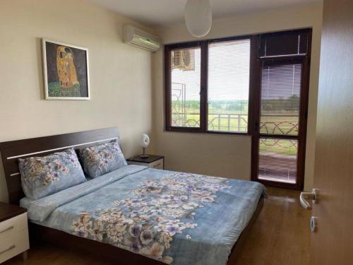 Lighthouse golf resort private apartment Sunrise, Balchik (photo 5)