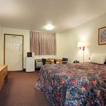 Country Side Inn