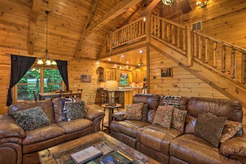 Blue Ridge Cabin Chasing Dreams with Hot Tub - main image