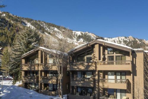 Gant Unit K301, A resort condo w/ fireplace, upgraded kitchen, A/C, views from every room, Aspen (Foto 2)