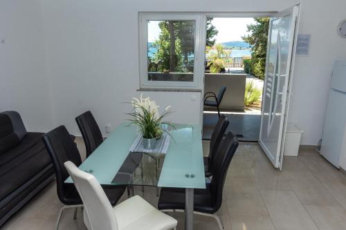 Sea Sound Apartments Rea