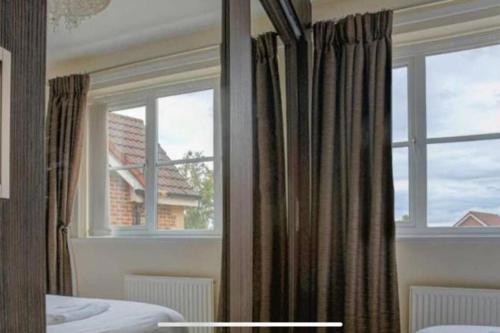 Luxury 4 Bedroom House, Manchester (fotografie 7)