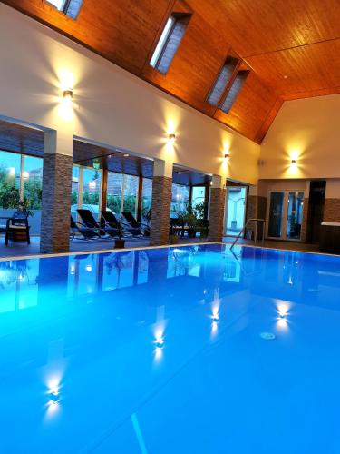泳池, Megálló Wellness Panzió (Megallo Wellness Panzio) in 米什科爾茨市中心