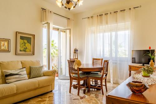  La Casa di Elvira in Giardini-Naxos