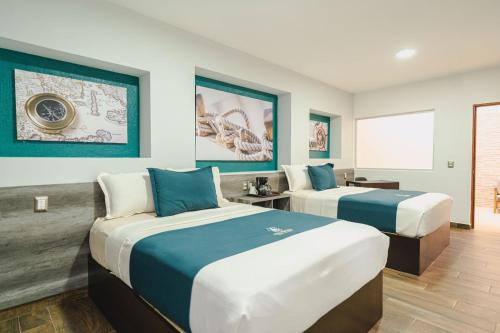 Real Naviero Hotel Ejecutivo Room Type - Deluxe Queen Room with Two Queen Beds