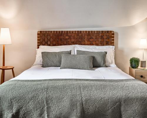 Townhouse Exeter - image 5