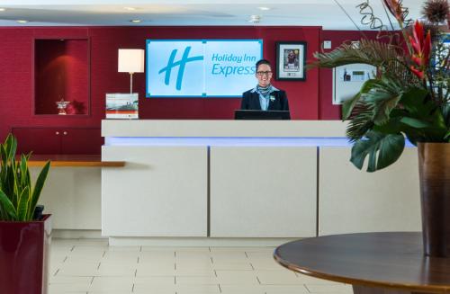 Holiday Inn Express Northampton - South, an IHG Hotel