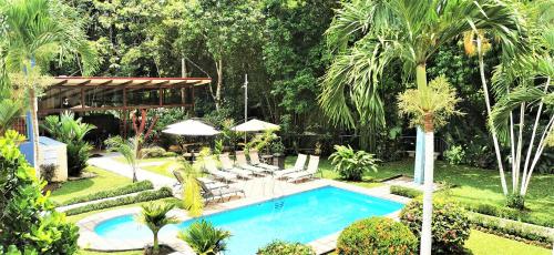 Exterior view, Hotel Monte Real in La Fortuna