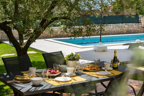 Villa Pietra - managed by Travel Istria - image 5