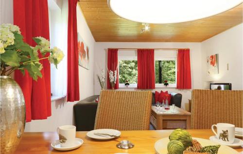 Two-Bedroom Apartment in Thalfang - image 6
