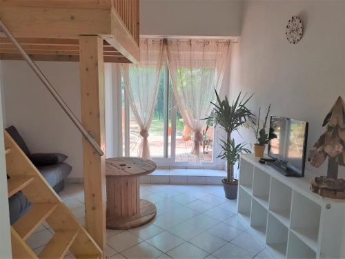 Appartement rez de chaussée avec terrasse et jardin