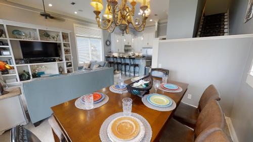 Front Beach House - image 7