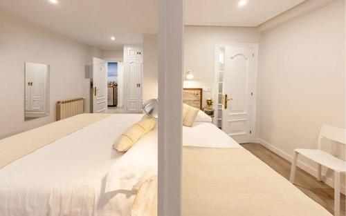 2 twin beds