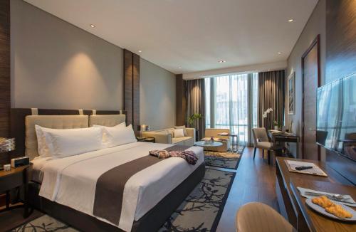 Makati Diamond Residences image 24