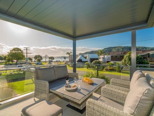 B&B Whangamata - Harbour View - Whangamata Holiday Home - Bed and Breakfast Whangamata