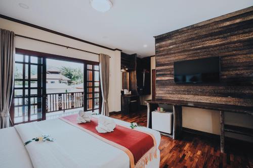 room detail thumbnail 0