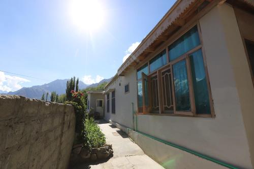 SARAI-E-HUNZA STAY & DINE