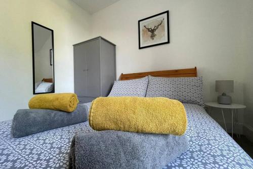 No 10 Immaculate City Centre, Top Floor 2 Bed Flat with Free Parking 3