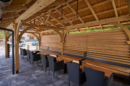 Guesthouse S in Луце