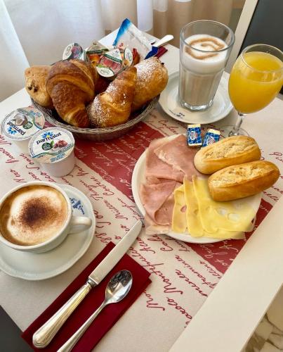 Hotel Roma - image 5