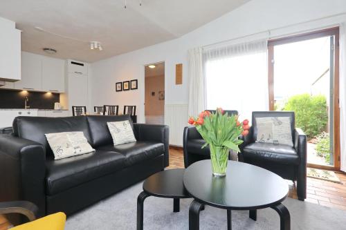 Holiday home in Noordwijkerhout 