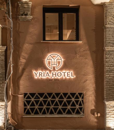 Yria Hotel - image 11