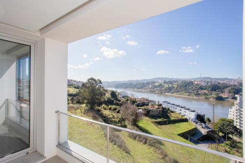 Liiiving in Porto - Luxury River View Apartments