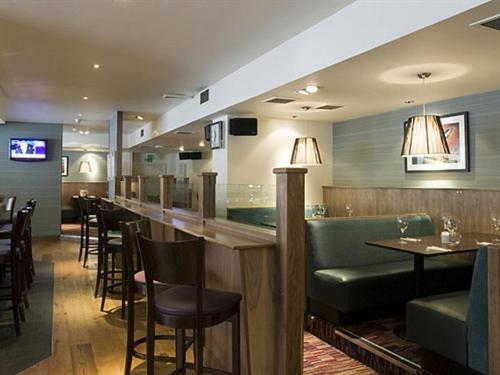 The Orchard Park Hotel - main image